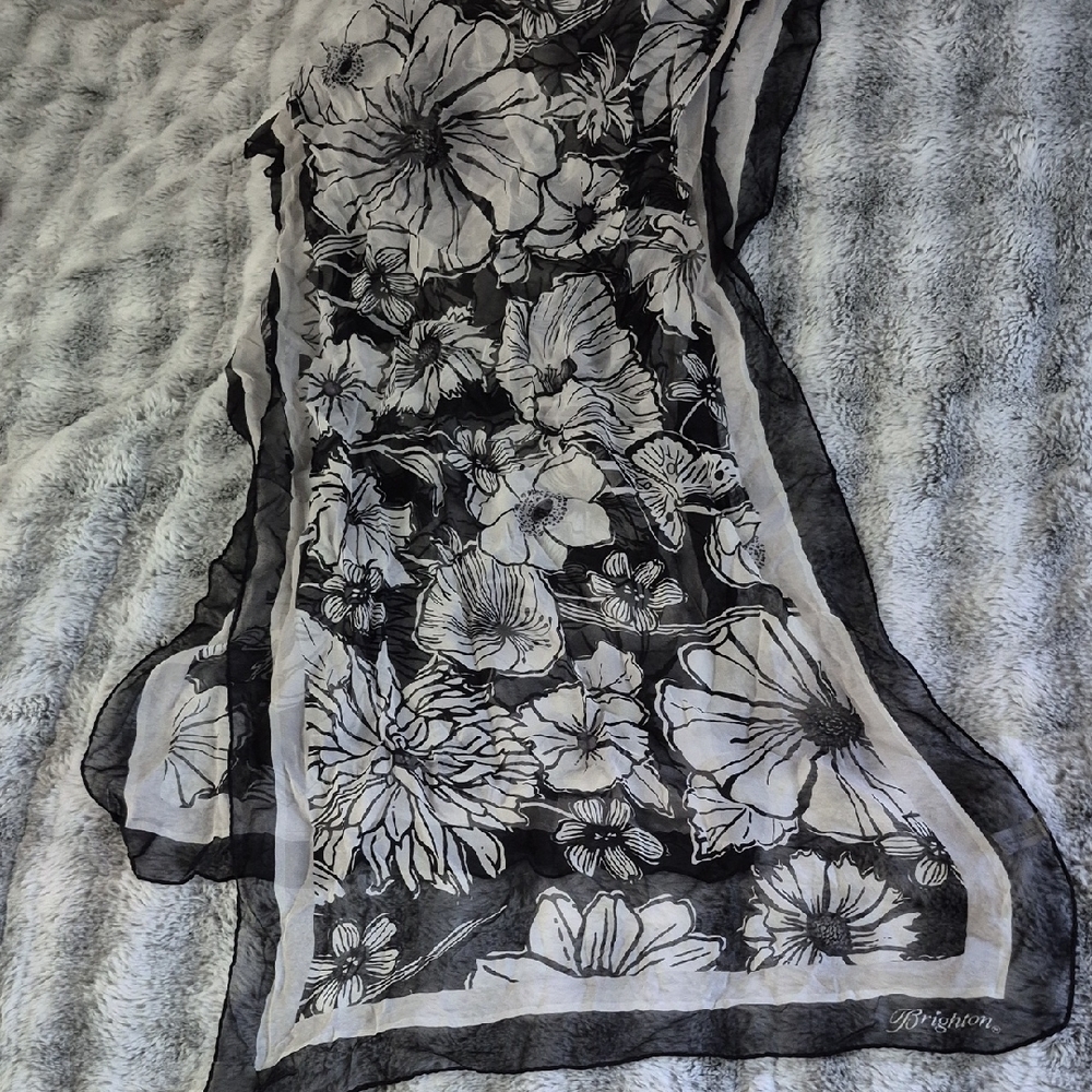 Brighton 🖤 100% Silk Scarf (494)